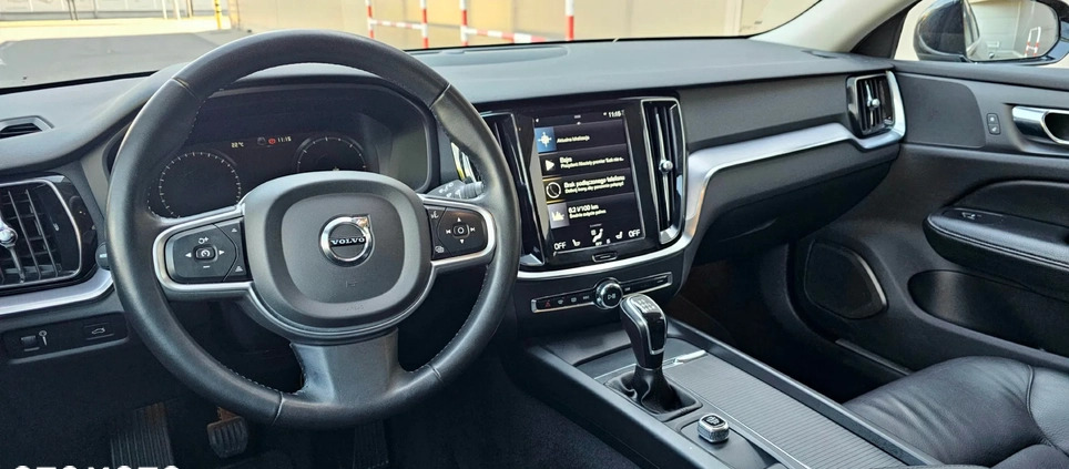 Volvo V60 cena 89900 przebieg: 115000, rok produkcji 2019 z Oława małe 667